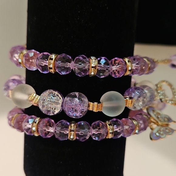 3 Butterfly & Stars Charms On Purple Crystals & Glass Beads Stretch Bracelets. - Picture 2 of 5